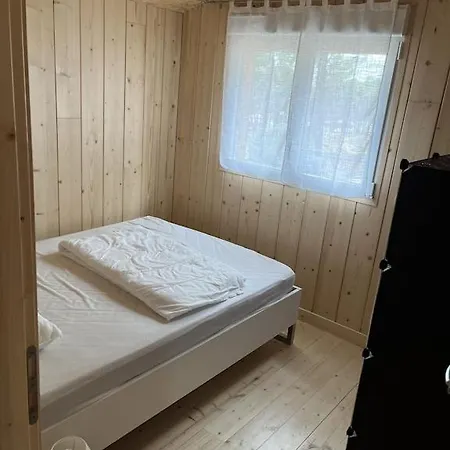 Maison Bois Dans La Forêt De Carcans-plage Hébergement de vacances *