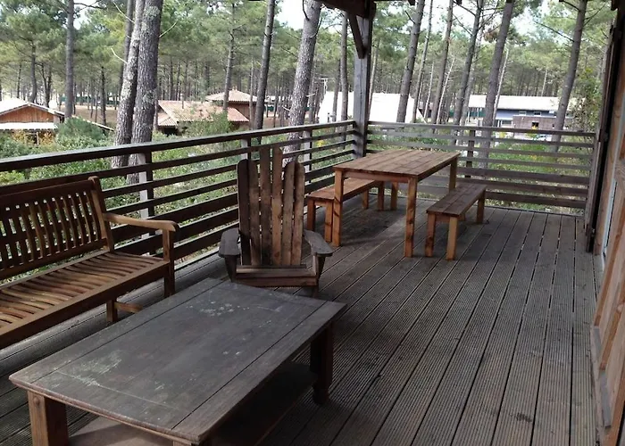 Maison Bois Dans La Foret De Carcans-plage 度假居 *